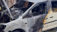 auto hořící FsX7DvxWYAAS9UH